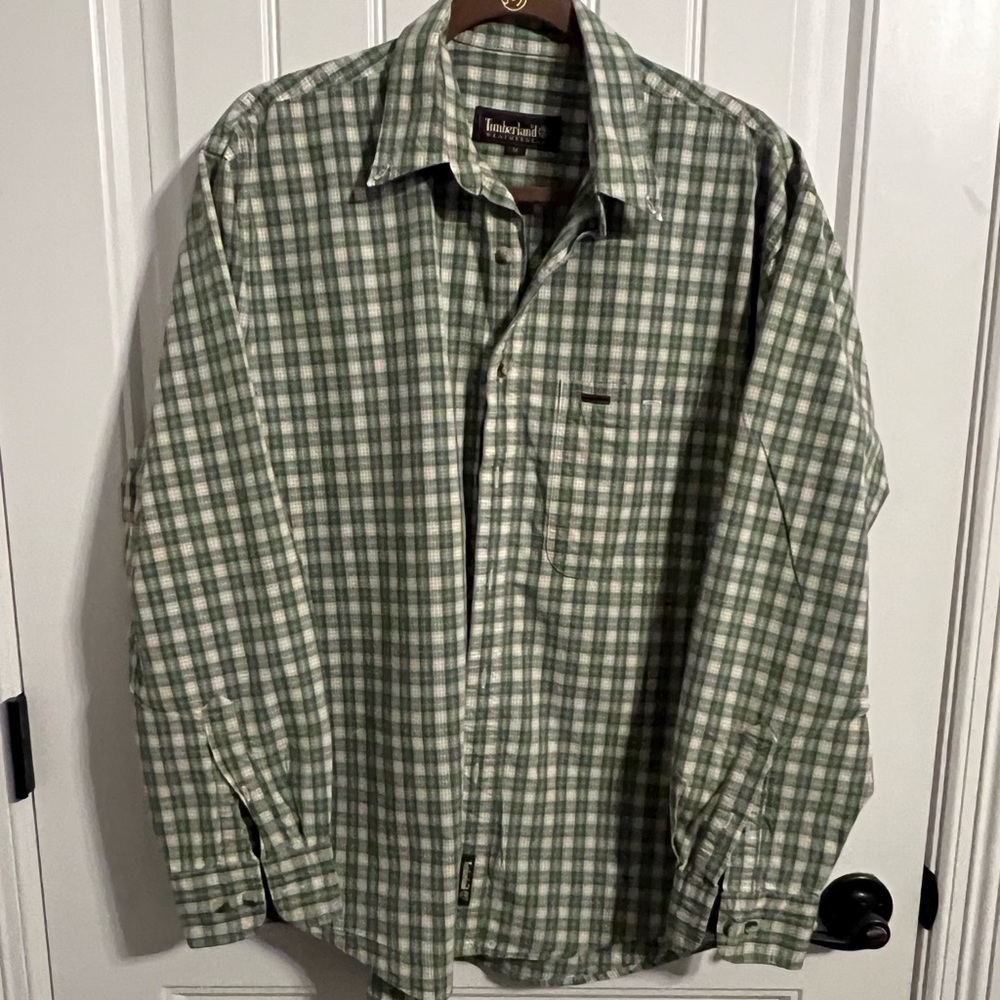 #1067. Timberland Weathergear Green Plaid Long Sleeve Button Shirt. Size M